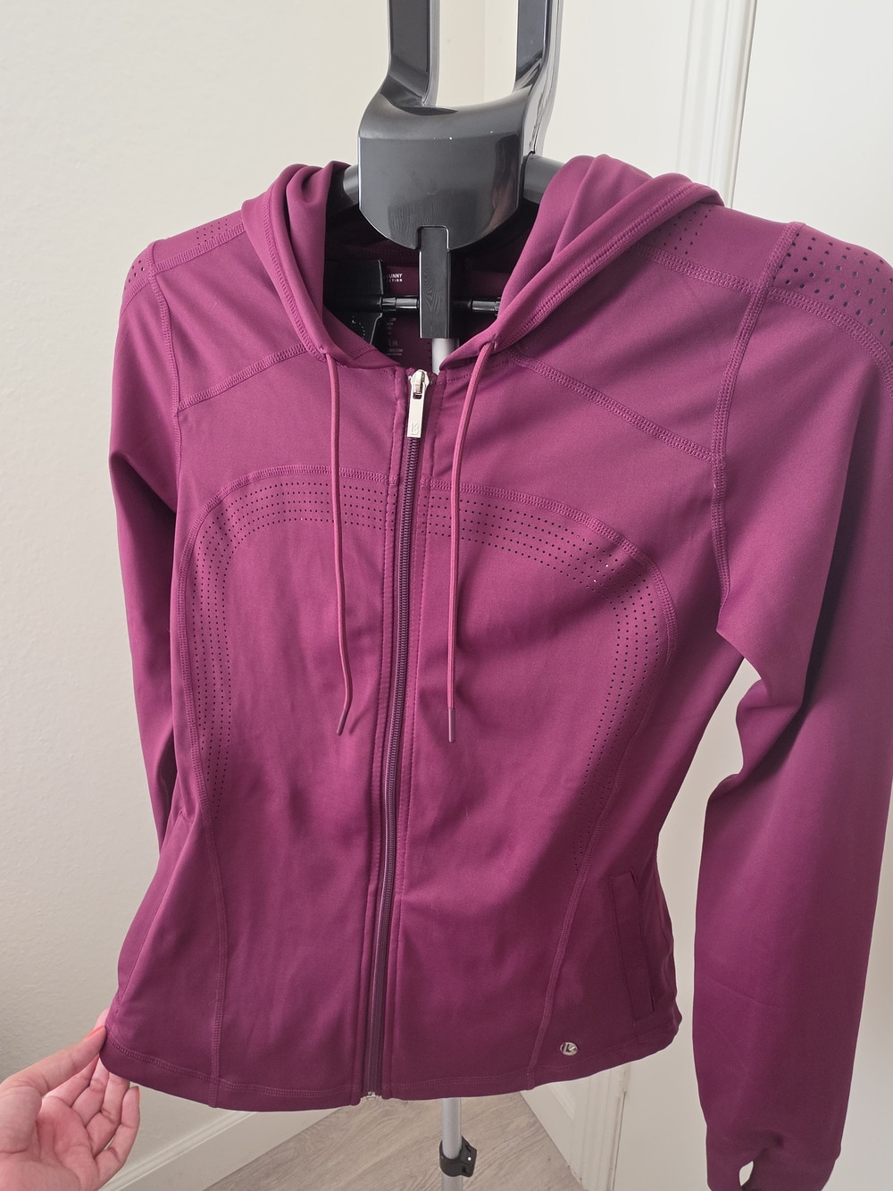 Buffbunny Lit Laser Cut Zip Up Jacket Hoodie In Color La Reina M